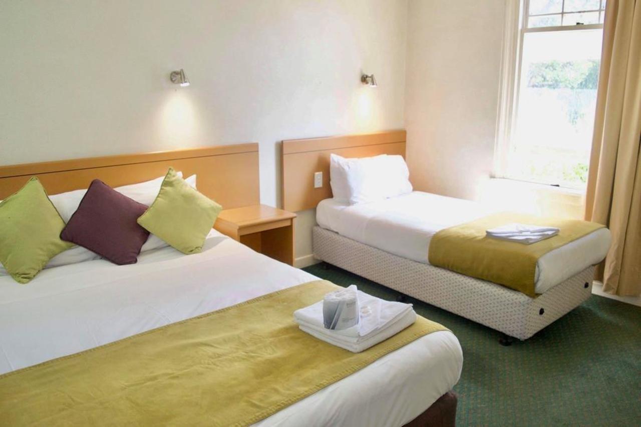 The Station Accommodation Auckland Eksteriør billede